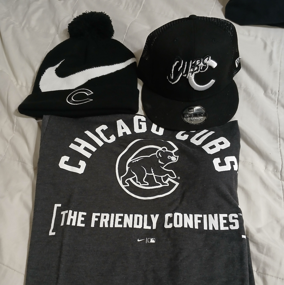 NWOT Chicago Cubs stuff
